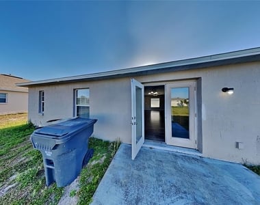 247 Lake Eloise Pointe Boulevard - Photo Thumbnail 16