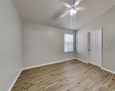 728 Hardwood Circle - Photo Thumbnail 14