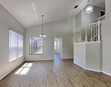 728 Hardwood Circle - Photo Thumbnail 7