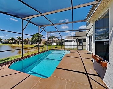 728 Hardwood Circle - Photo Thumbnail 21