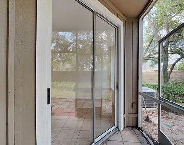 685 Scarlet Oak Circle - Photo Thumbnail 17