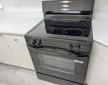 2636 Einwood Drive - Photo Thumbnail 16