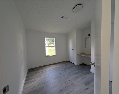 2636 Einwood Drive - Photo Thumbnail 7