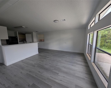 2636 Einwood Drive - Photo Thumbnail 9