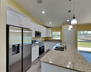 4451 Sw 170th Street - Photo Thumbnail 5