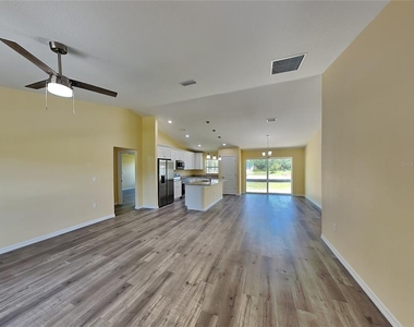 4451 Sw 170th Street - Photo Thumbnail 1