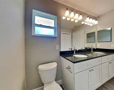 3149 W Fairbank Drive - Photo Thumbnail 6