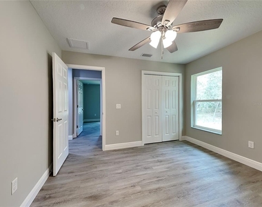 3149 W Fairbank Drive - Photo Thumbnail 8