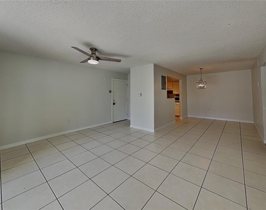310 Cherokee Court - Photo Thumbnail 2