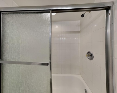 310 Cherokee Court - Photo Thumbnail 15
