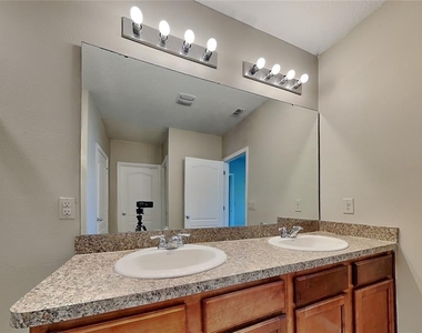 178 Fall Glo Road - Photo Thumbnail 7