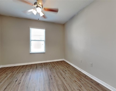 178 Fall Glo Road - Photo Thumbnail 11