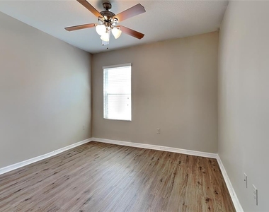 178 Fall Glo Road - Photo Thumbnail 10