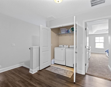9997 Town Lake Drive - Photo Thumbnail 22