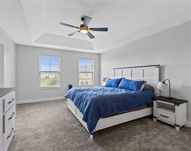 9997 Town Lake Drive - Photo Thumbnail 16