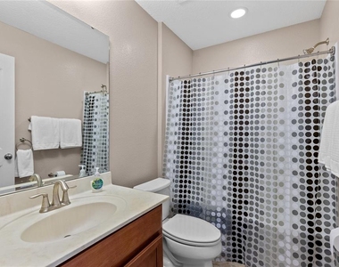 9997 Town Lake Drive - Photo Thumbnail 21