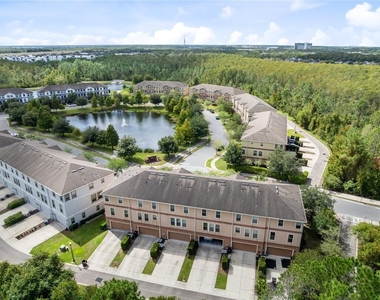 9997 Town Lake Drive - Photo Thumbnail 23