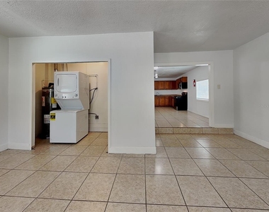 101 Samuel Street - Photo Thumbnail 4