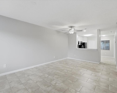 307 Sandlewood Trail - Photo Thumbnail 1