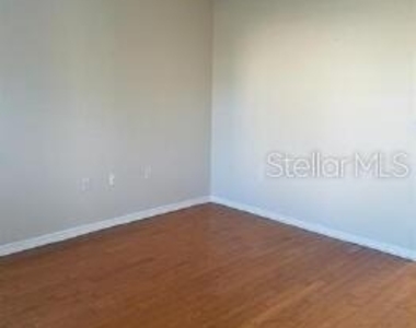 680 Basingstoke Court - Photo Thumbnail 14