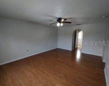 680 Basingstoke Court - Photo Thumbnail 21