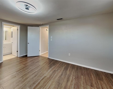 6116 1st Avenue - Photo Thumbnail 9