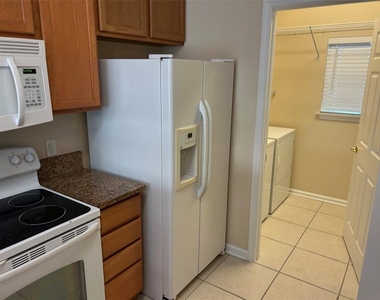 403 Bouchelle Drive - Photo Thumbnail 3