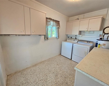 264 Glen Oak Road - Photo Thumbnail 33