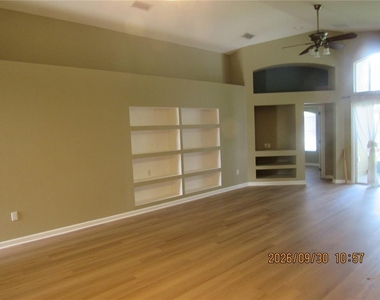 3108 Merlot Way - Photo Thumbnail 6