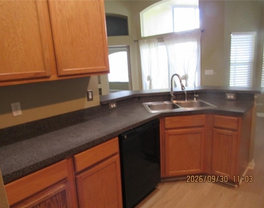 3108 Merlot Way - Photo Thumbnail 4