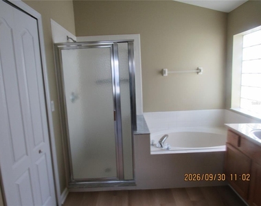 3108 Merlot Way - Photo Thumbnail 20