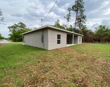 20399 Wilkie Avenue - Photo Thumbnail 15