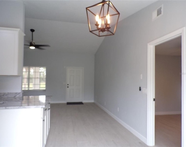 18083 Regan Avenue - Photo Thumbnail 13