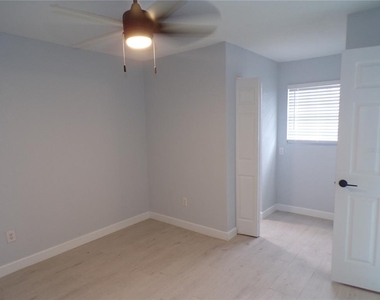 18083 Regan Avenue - Photo Thumbnail 33