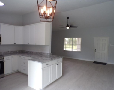 18083 Regan Avenue - Photo Thumbnail 10