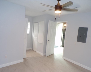 18083 Regan Avenue - Photo Thumbnail 34