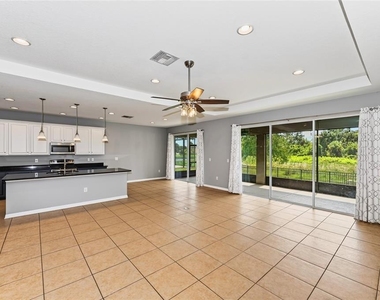 6729 49th Court E - Photo Thumbnail 15
