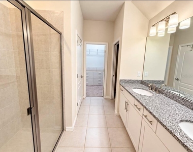 6566 Kenava Loop - Photo Thumbnail 8