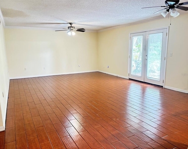 1825 Parakeet Way - Photo Thumbnail 7