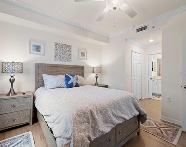 17704 Gawthrop Drive - Photo Thumbnail 4