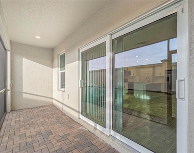 5545 Tripoli Drive - Photo Thumbnail 16