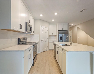 5545 Tripoli Drive - Photo Thumbnail 7