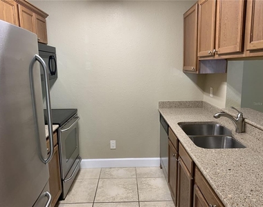 4033 Crockers Lake Boulevard - Photo Thumbnail 5