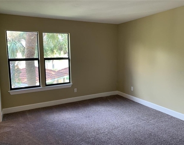 4033 Crockers Lake Boulevard - Photo Thumbnail 6