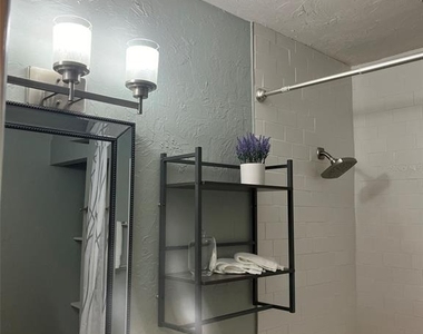 2545 Browning Street - Photo Thumbnail 10
