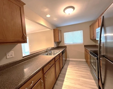 1877 Toucan Way - Photo Thumbnail 1
