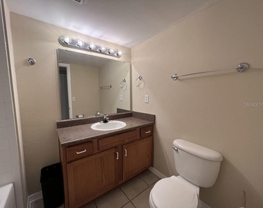 1877 Toucan Way - Photo Thumbnail 5