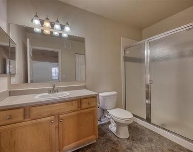 1135 Villagio Circle - Photo Thumbnail 14