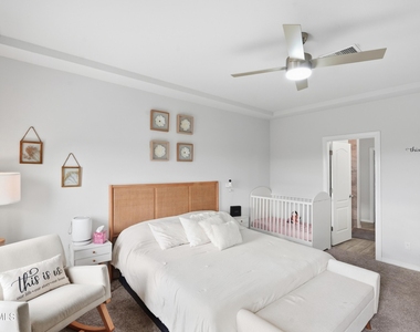 921 Cottage Place - Photo Thumbnail 6