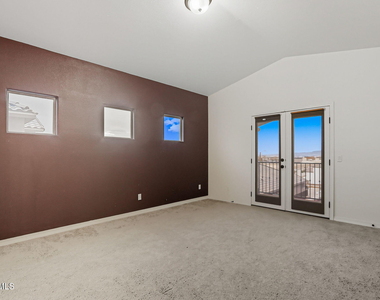 569 Lanner Street - Photo Thumbnail 35